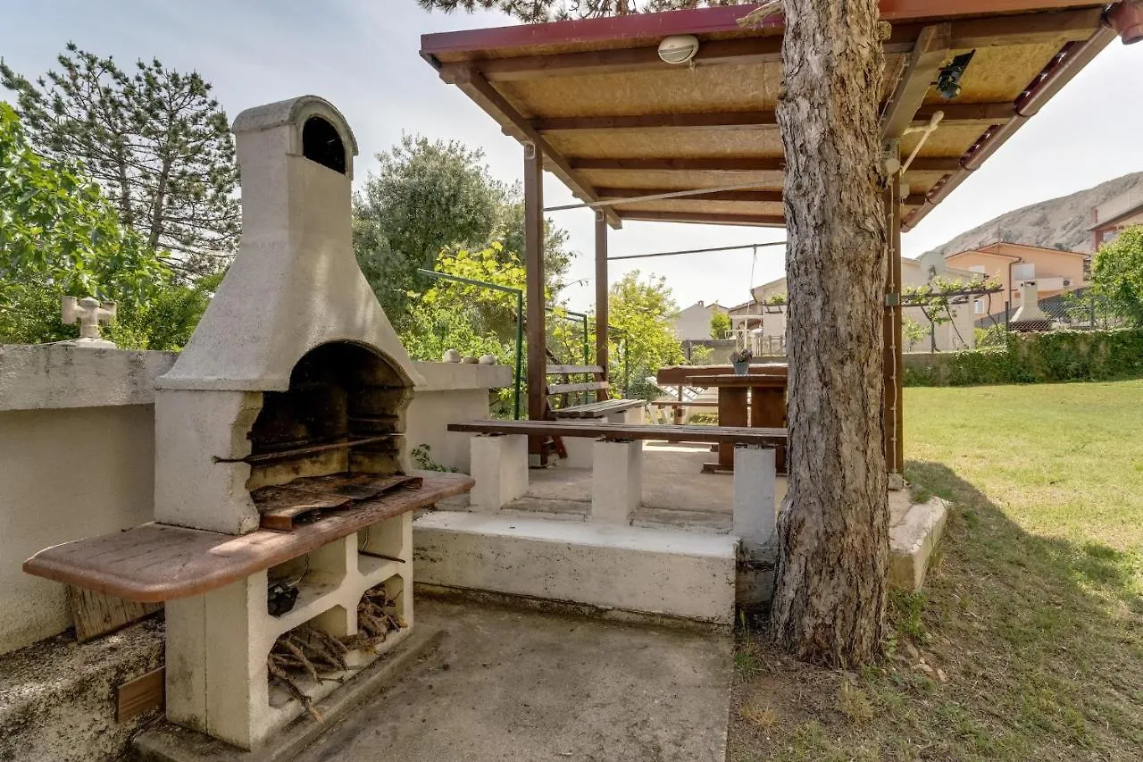 Apartments With A Parking Space Baska, Krk - 22048 Croatia
