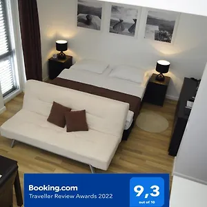 Santis10 Apartman